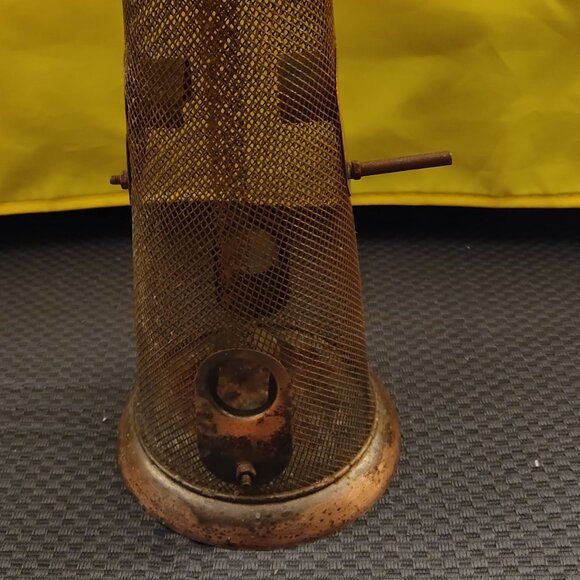 Vintage Wild Bird Feeder, The Copper Lighthouse - Picture 4 of 4